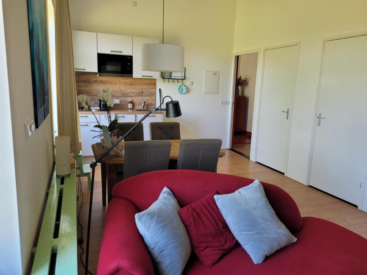 Mille Fleurs - Apartments Вурен Екстер'єр фото